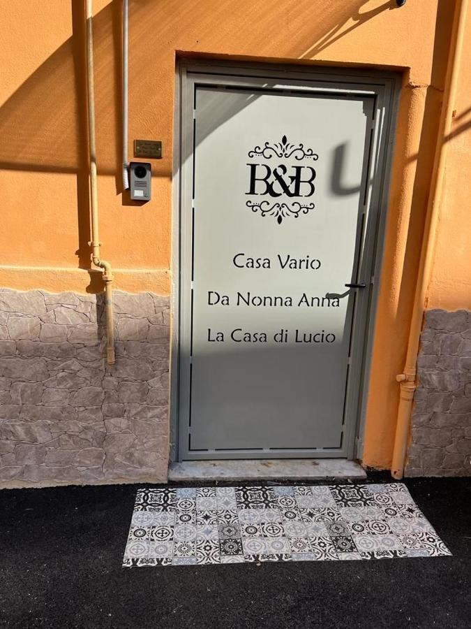 La Casa Di Raffaele Napoli Centro Acomodação com café da manhã Exterior foto