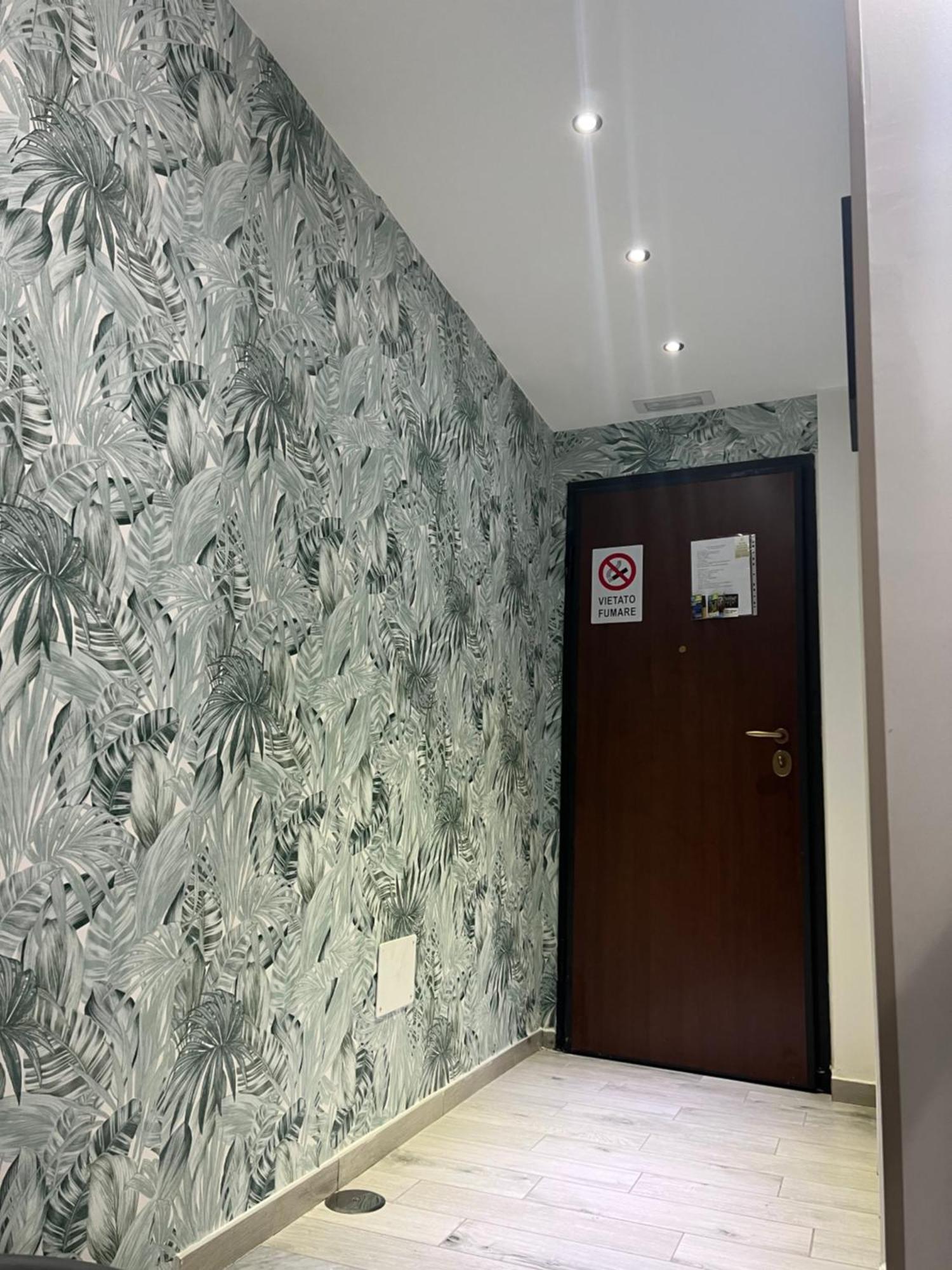 La Casa Di Raffaele Napoli Centro Acomodação com café da manhã Exterior foto